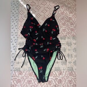 🍒California Sunshine Cherry design, one piece swimsuit with tie sides EUC 🍒